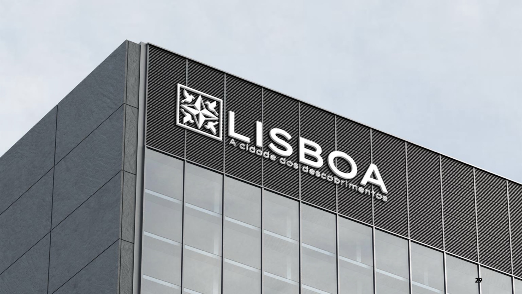 Logótipo de Lisboa em letras soltas na fachada de um edifício